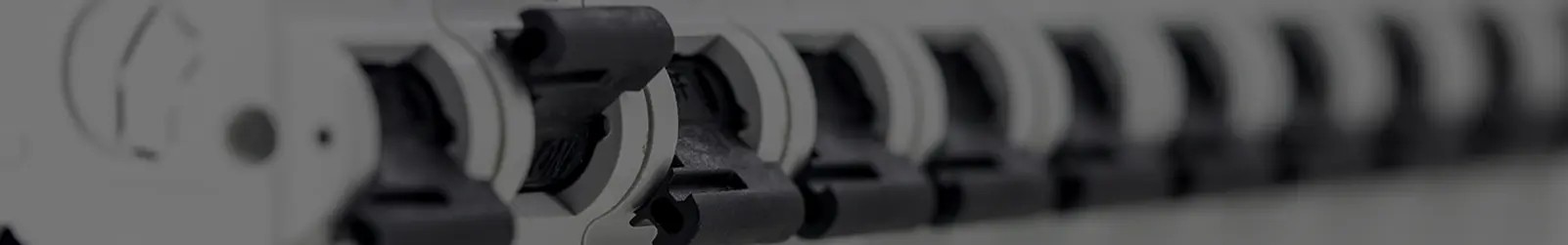 The graphene modified electrical contact developed by the joint research institute is expected to greatly reduce the failure rate of large capacity circuit breakers